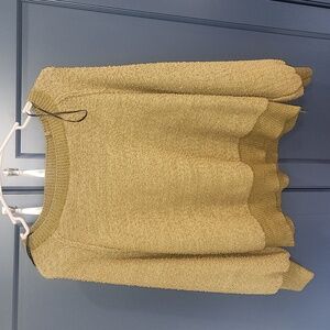 Umgee USA Sweater, Large in size and Olive green color.